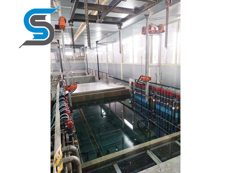 Electrophoresis tank